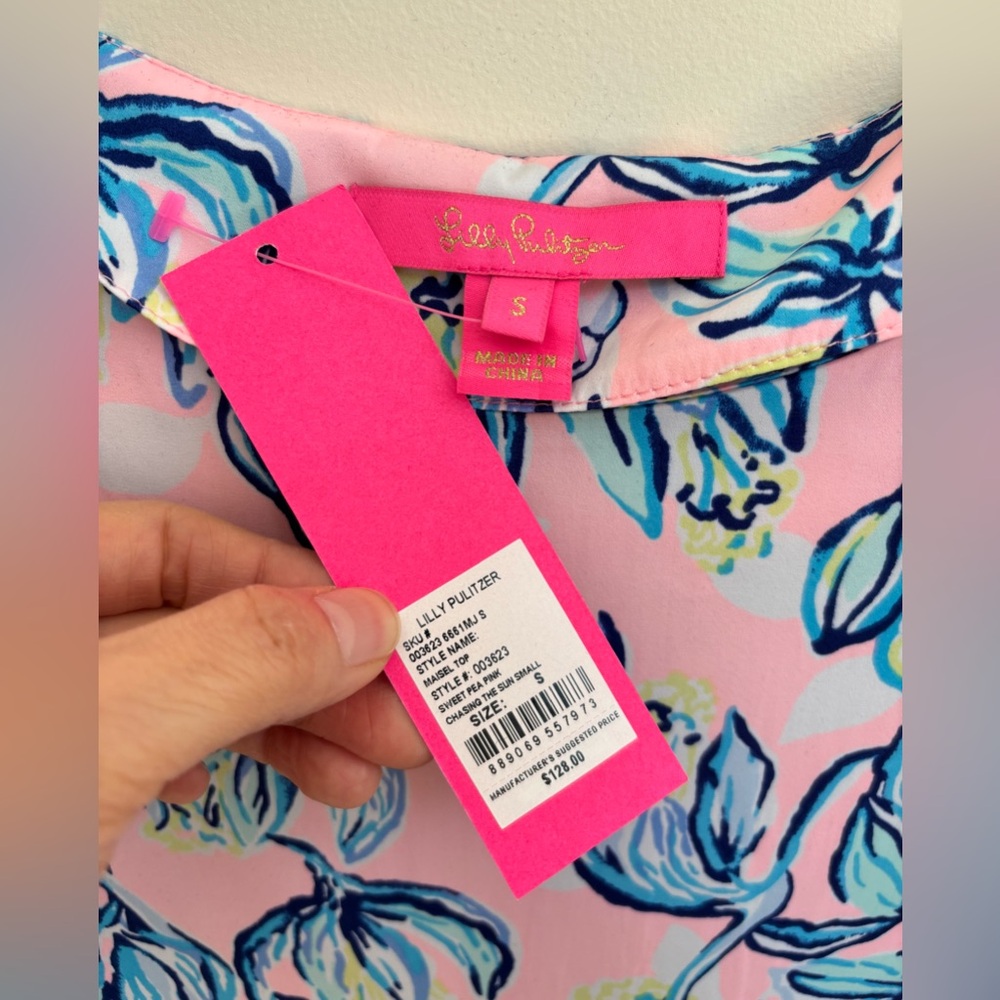 NEW!! Lilly Pulitzer, Floral Pink and Blue Women's Top, size S - Picture 7 of 9